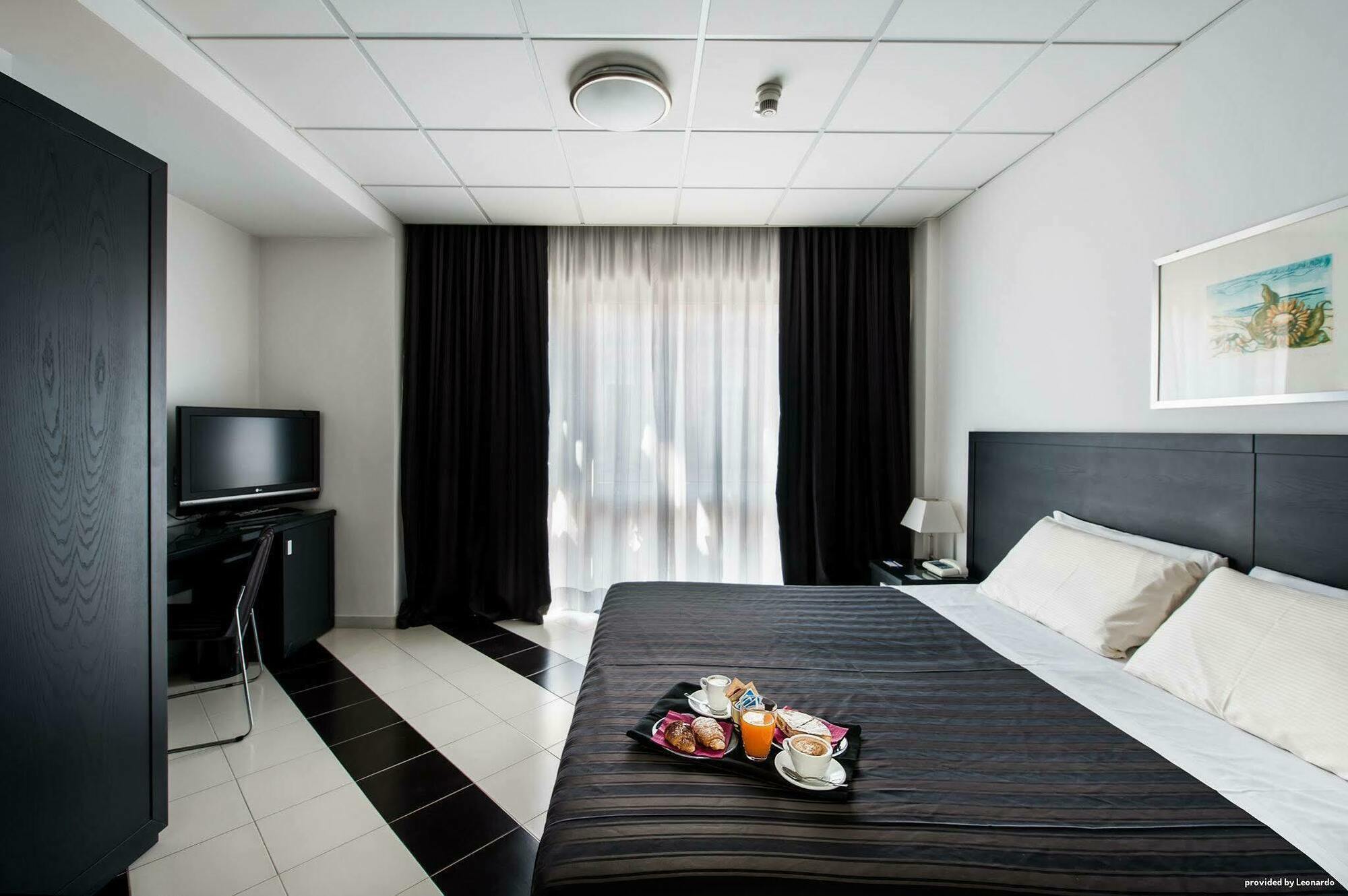 Executive Business Hotel Bari Exterior foto